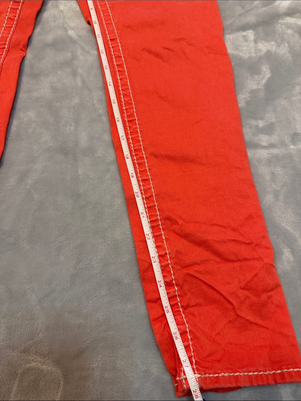 True Religion Coral-Red Jeans with Signature Back Pocket - Picture 2 of 4